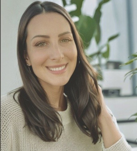 Olivia Storey — Owner of Organized Oasis